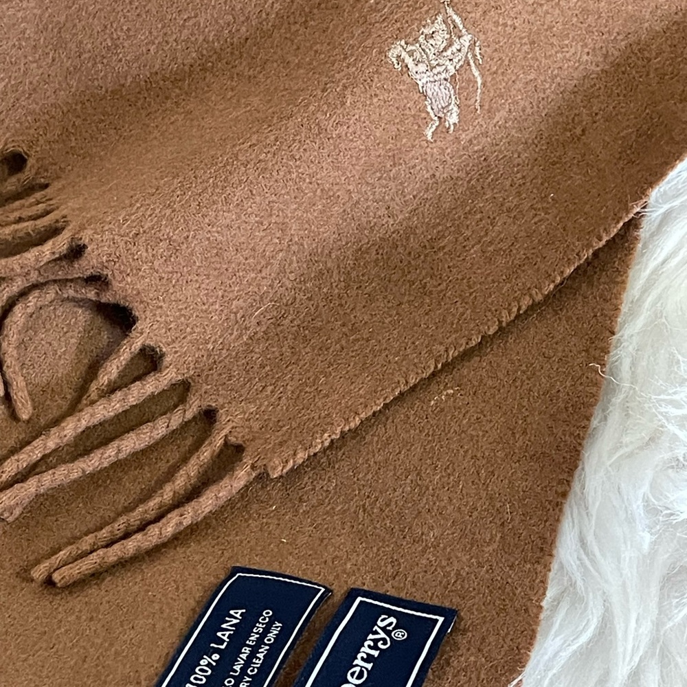 ๐๐Burberry London ๐ฏWool Neck Muffler.๐๐ - Picture 13 of 13